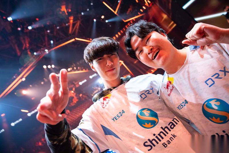前 Vision Strikers 及 DRX 选手 Zest 宣布退役