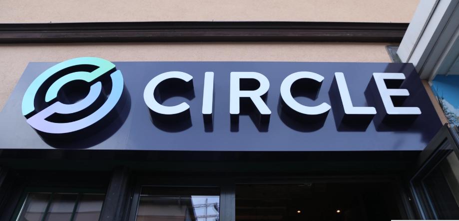 Circle在新加坡推出Payouts API，完善本地稳定币支付合规体系